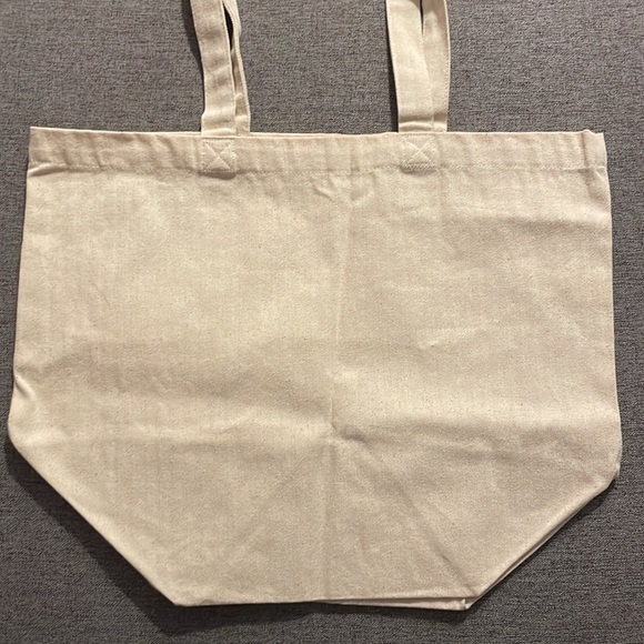 Tote - Picture 4 of 4